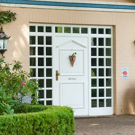 Gaestehaus Schloss Bothmer מלון 3*