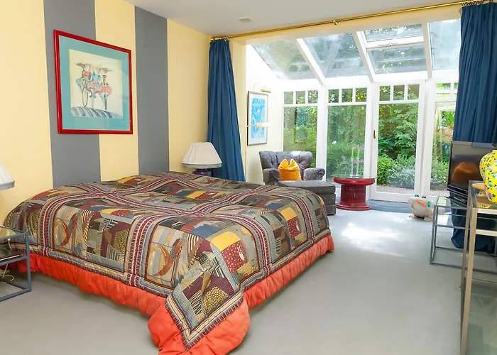 Gaestehaus Schloss Bothmer Отель Швармштедт