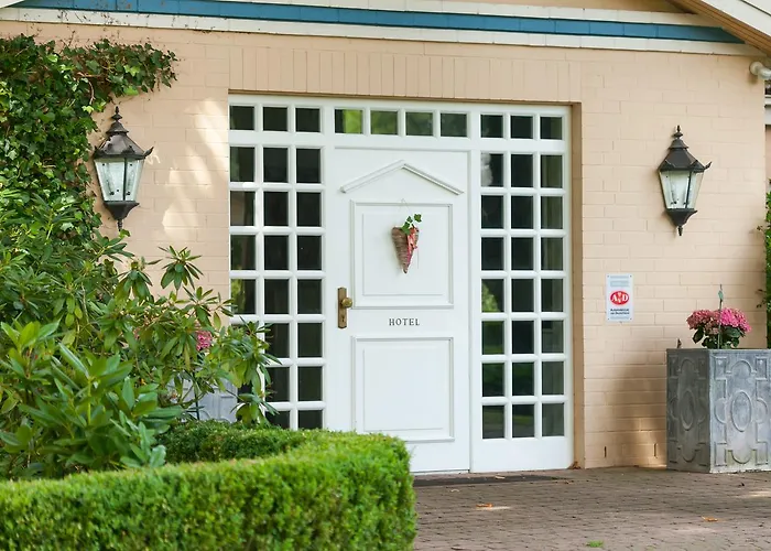 Gaestehaus Schloss Bothmer Отель 3*